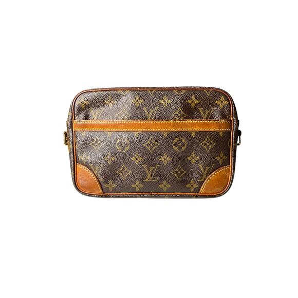 677. Louis Vuitton Trocadero Monogram Canvas Handbag - Picture 1 of 6
